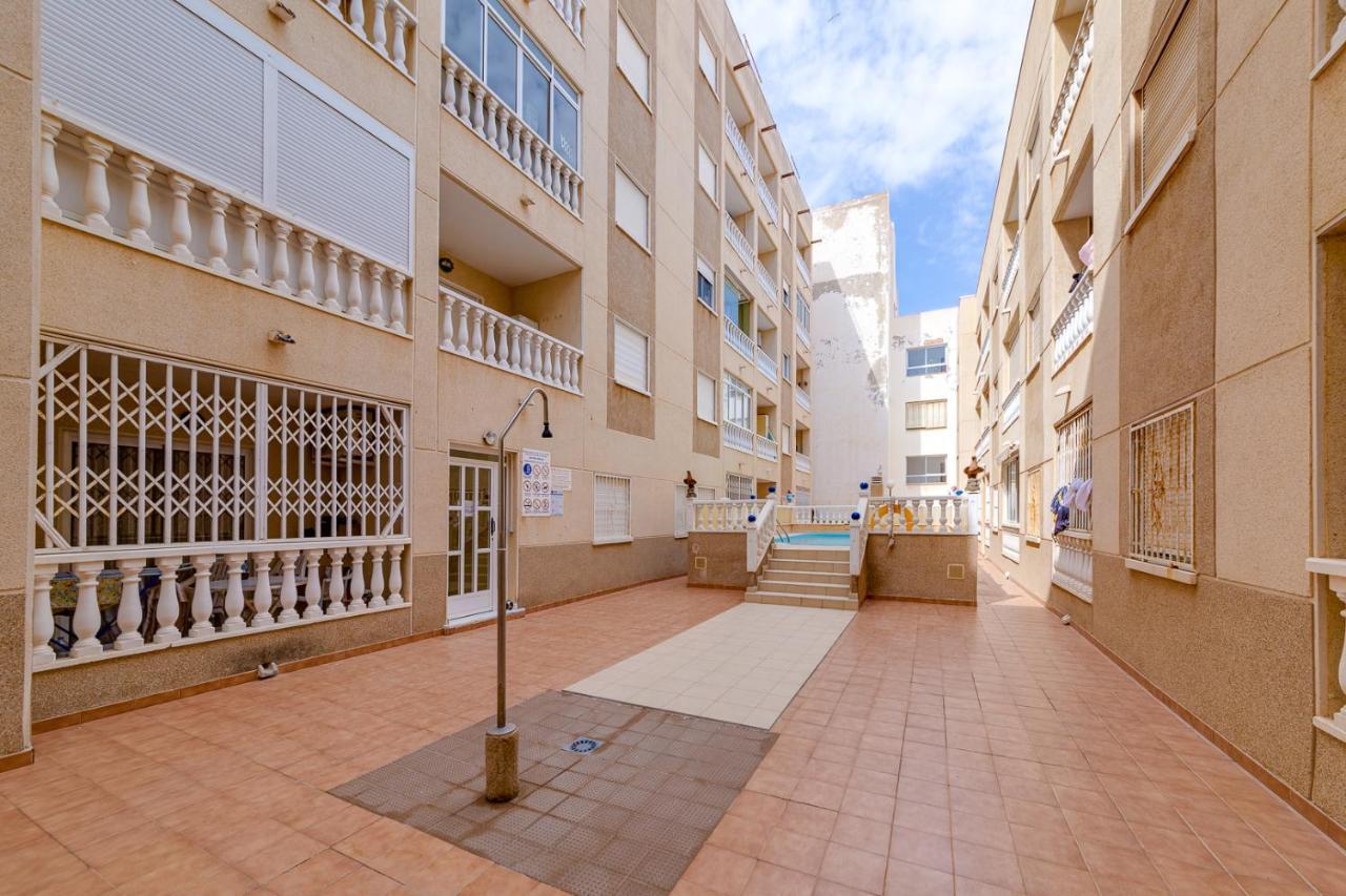 Casa Godisa Apartment Torrevieja Luaran gambar
