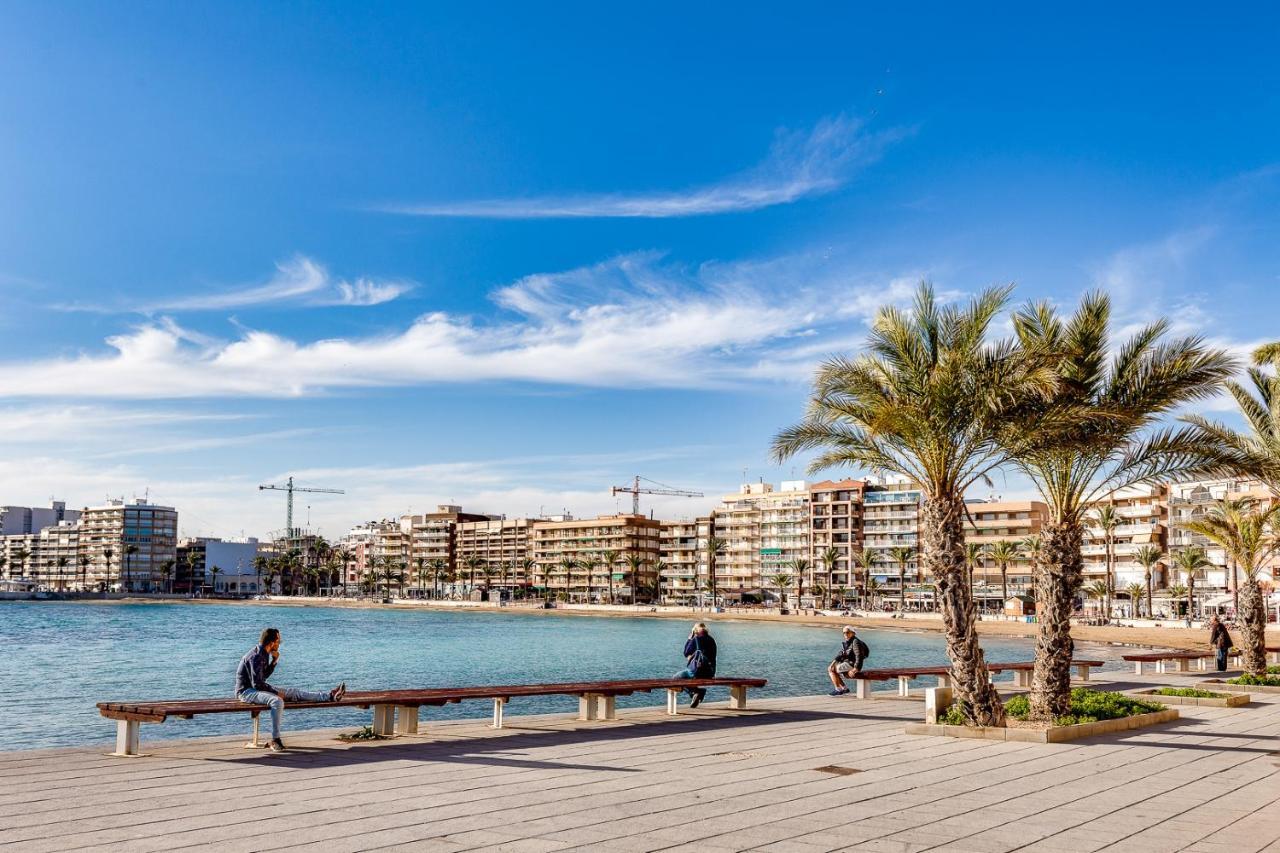 Casa Godisa Apartment Torrevieja Luaran gambar